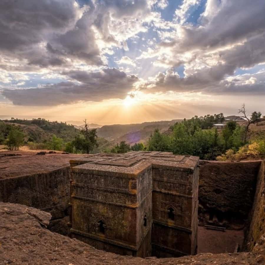 2-Days Tour with Lalibela Rock-Hewn Churches and Monastery - Bena Abeba Dinner and Your Night at Sora Lodge