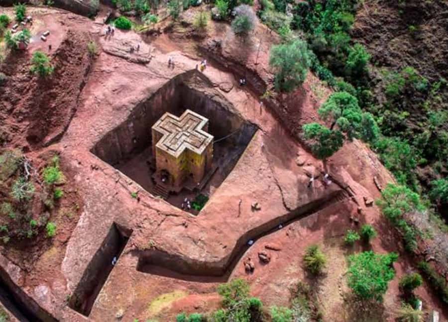 2-Days Tour with Lalibela Rock-Hewn Churches and Monastery - The Morning Visit to Nakutelabe Monastery