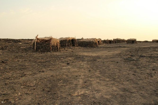 3 days tour Danakil Depression (Dallol & Erta Ale) - Day 1: From Mekelle to Erta Ale after dark