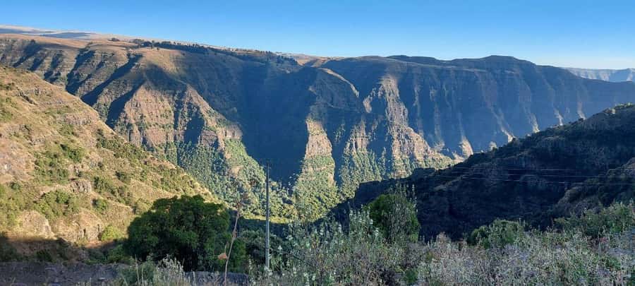 3 Days Trekking & Wildlife Spotting in the Simien Mountains - Day three: the climb to Mount Buahit