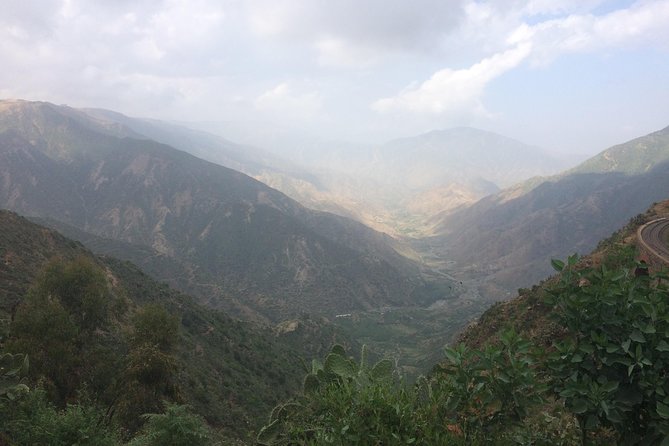 5-Day Northern Ethiopia Tour : 3D Simien Mountains Trek & Axum. - Axum’s ancient center in one concentrated day