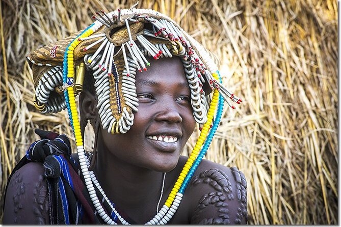 6 day Omo ValleyTours - Day 3: The Dassanech and a canoe across the Omo