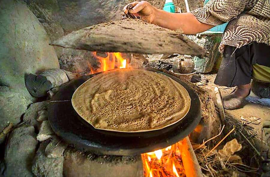 Addis abeba Full Cooking class. - From airport pickup to Shola Market