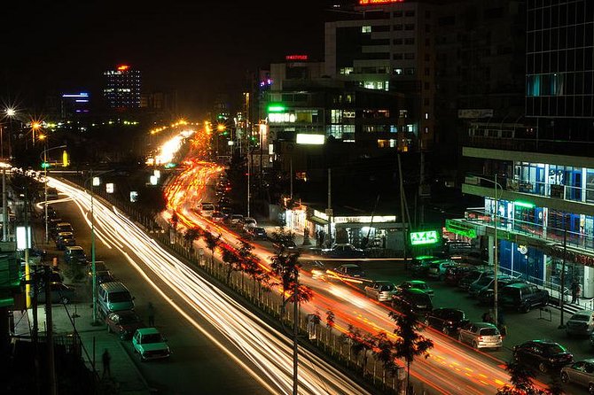 City tour of Addis, Transit in Addis by car - Guides, drivers, and the private format
