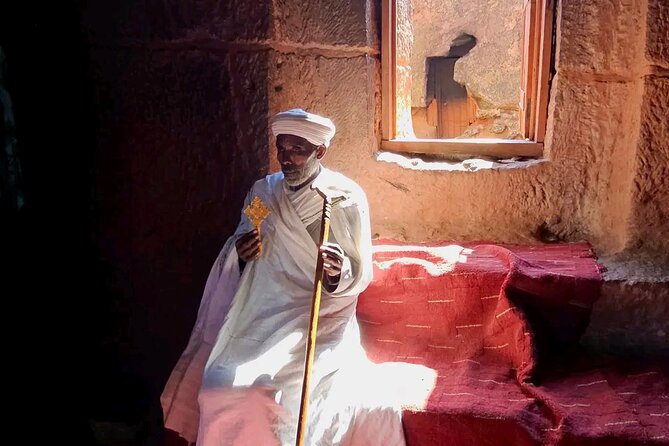 Day Tour of the Rock Hewn Churches of Lalibela - A guide can turn carved rock into a readable story