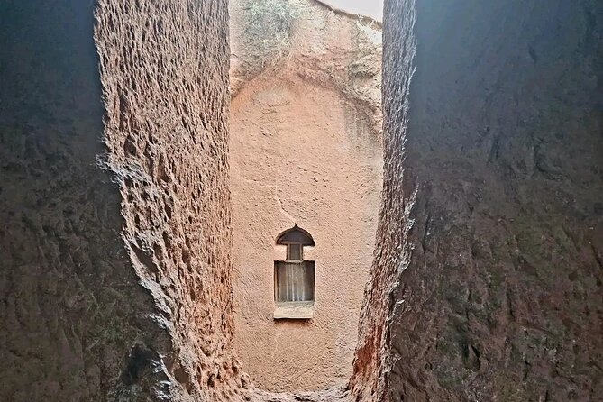 Day Tour of the Rock Hewn Churches of Lalibela - Timing, pickup, and the physical side of the day
