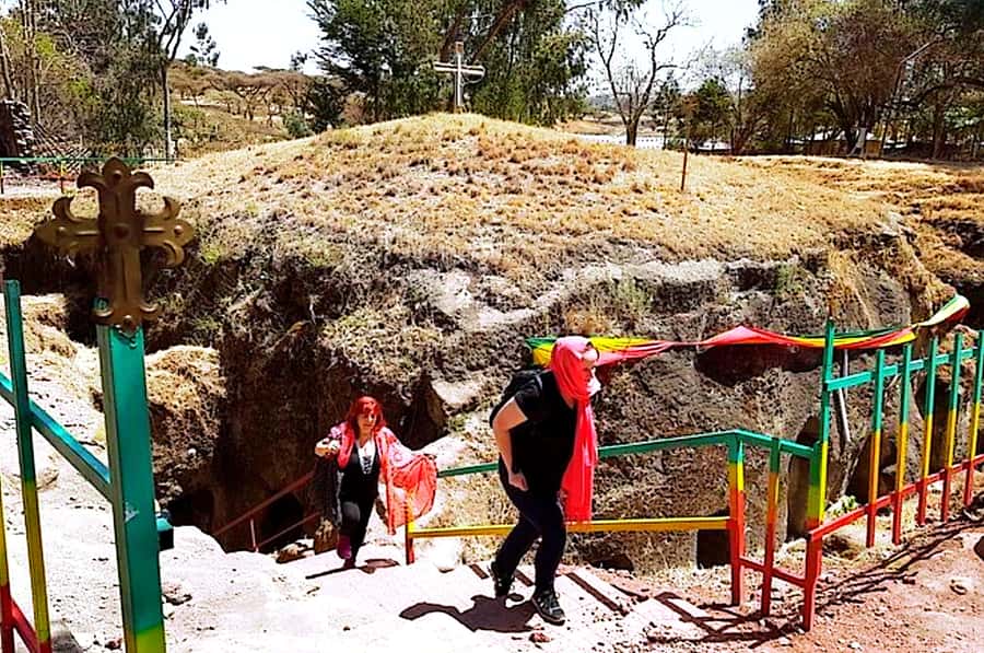 Day trip Adadi Mariam, Melka Kunture and Tiya stele - Why This Southern Route Is Worth Your Time
