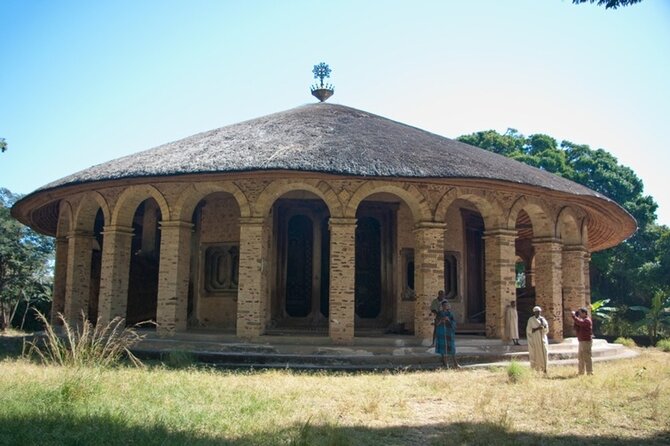 Day Trip Bahir Dar, Lake Tana and Blue Nile Falls Tours - Crossing Lake Tana to Ura Kidane Mehret