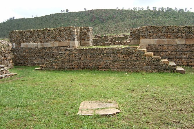 Day Trip in Axum - Five hours among the obelisks and royal tombs