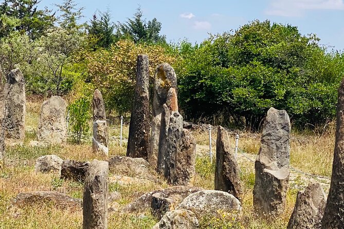 Day Trip to Adadi Rock and Tiya Archeological Excursion - Adadi Mariam and the quiet power of a rock-hewn church