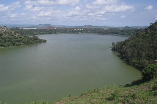 Day Trip to Debre Zeit/ Bishoftu - How the guide affects the day