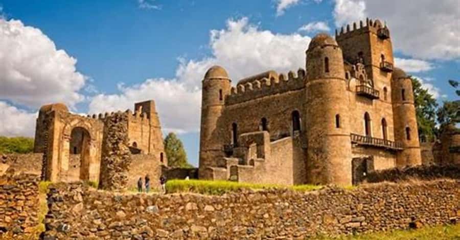 Ethiopia: 5-Day Tour Lalibela, Gondar, Bahir dar & Axum - Day 4: Bahir Dar, Addis Ababa, and ancient Axum