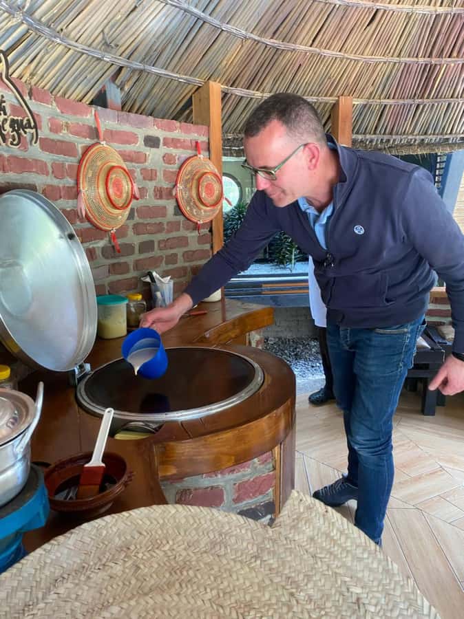 Ethiopia coffee cupping class/Ethiopian food injera making - Who gets the best value from $94?