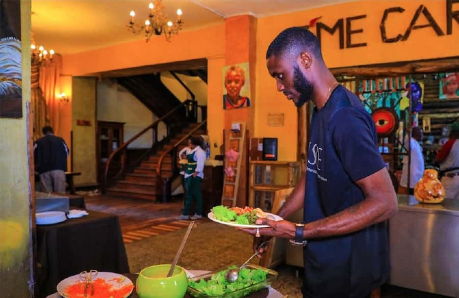 Ethiopian Culinary Tour - Market, Coffee Ceremony and More - Buffet lunch at Addis Ababa’s first hotel