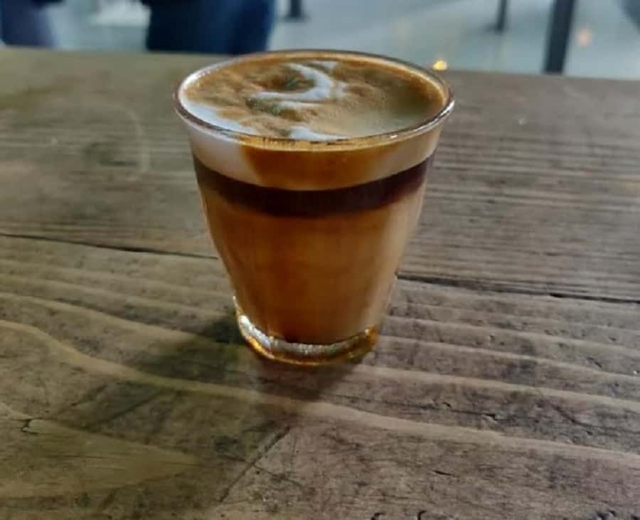 Ethiopian Culinary Tour - Market, Coffee Ceremony and More - Guides, driving, and the six-hour schedule