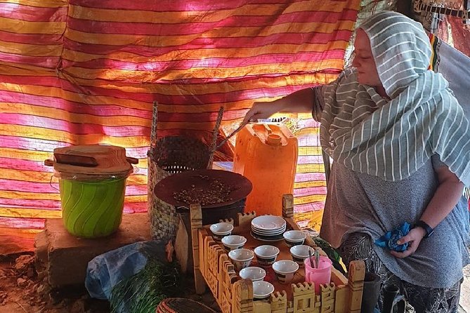Ethiopian Culinary Tour - Market, Food, Coffee Ceremony & more - Learning to make injera with local women