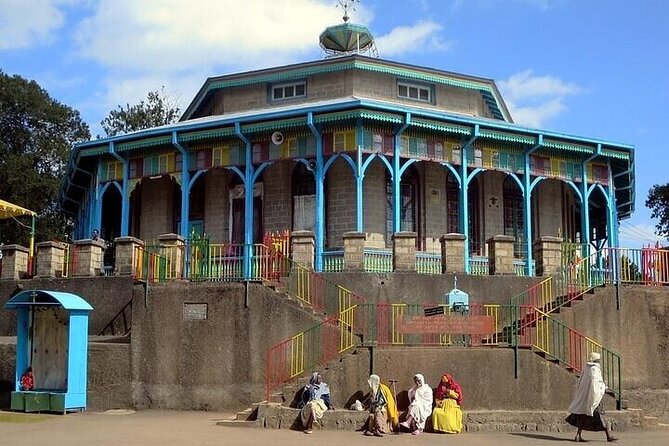 Half day Addis Ababa Authentic city tour - Merkato, bargains, and the final coffee