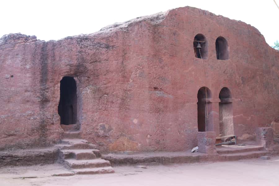 Lalibela: Churches Full-Day Private Tour w/Coffee Ceremony - Morning among six churches in the northwestern cluster