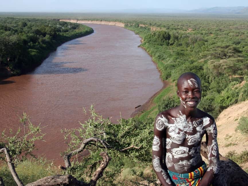 Omo Valley Tribes 6 Days Tours - Hotels, roads, and the daily rhythm