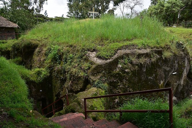 Rock Hewn Churches of Adadi Maryam, Tiya Stele & Melka Kunture - Melka Kunture and the earliest part of the day