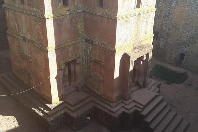 Tour 11 monolithic rock churches & museum in Lalibela & cave church with mummies - Yemrehana Krestos and the cave of mummies